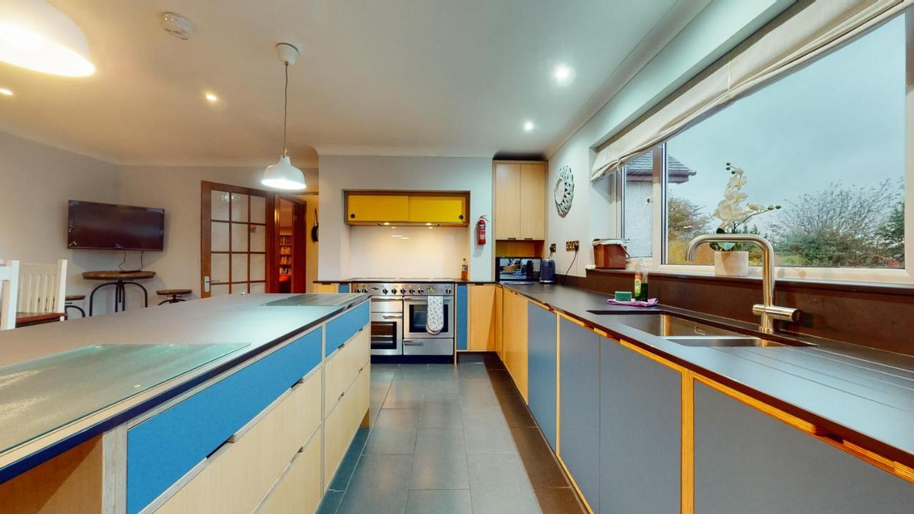 Jaw-Dropping Beach House In Anglesey Benllech Buitenkant foto